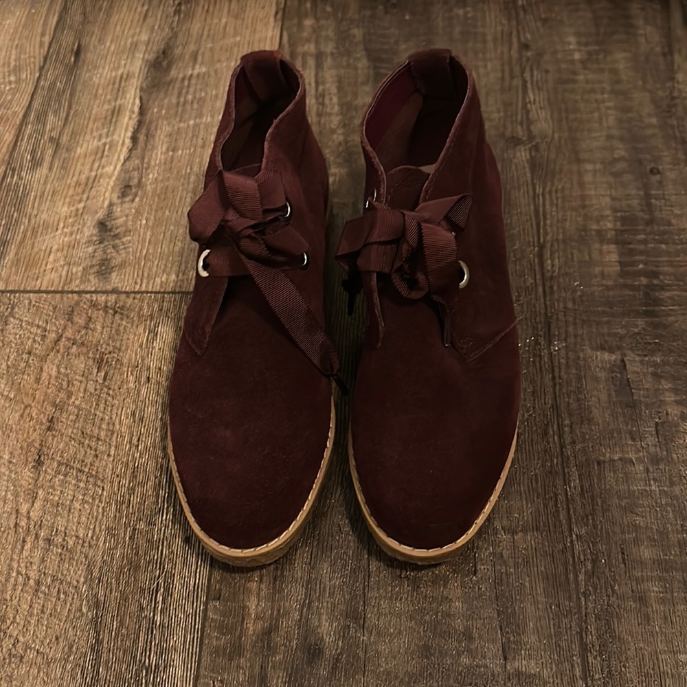 Issac Mizrahi Maroon Suede Ankle Boots Size 7